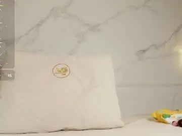 Alena_kenner  live sex cam