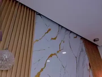Alissaowens_  live sex cam