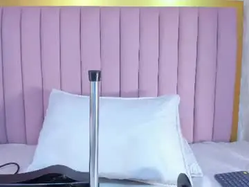 Anne_millerr  live sex cam