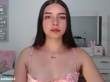 Aratna_coluccii  live sex cam