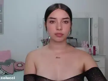 Aratna_coluccii  live sex cam