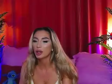 Dalidaselena  live sex cam