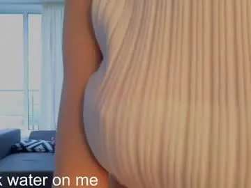 Dianelawrence  live sex cam
