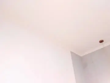 Esmeraldanyx  live sex cam