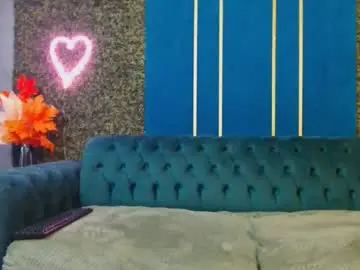 Frenzykup  live sex cam