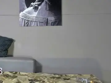 Hulk_girl212  live sex cam
