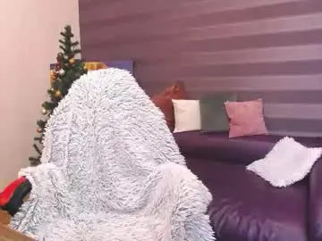 Jeniferstone  live sex cam