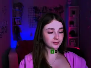 Juliiehunt  live sex cam