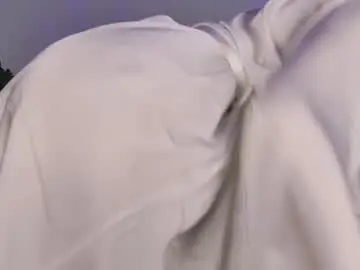 Luna_velveet_  live sex cam