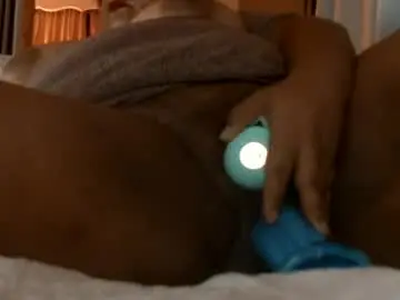 Sexnluv4u  live sex cam