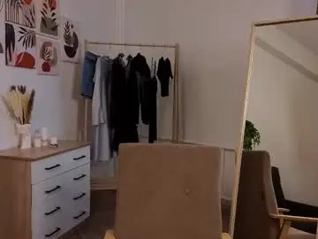 Teofilawillinsky  live sex cam