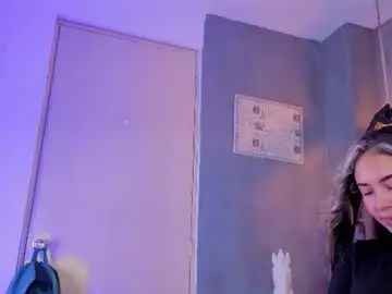 Violetta_rose_  live sex cam