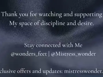 Wonders_feet  live sex cam