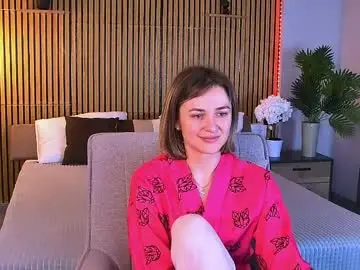 Cutemirage  live sex cam