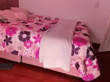 Elegant_rouse  live sex cam