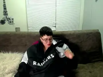 Geminis_xxx1  live sex cam
