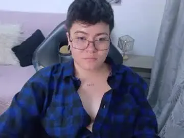 Geminis_xxx1  live sex cam