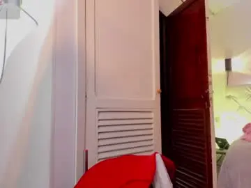 Houseigth_  live sex cam