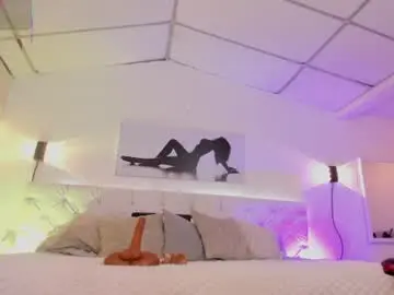 Houseigth_  live sex cam