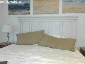 Lilypuddles  live sex cam