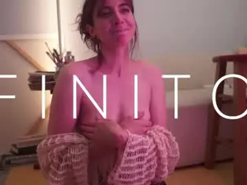 Lizmreow  live sex cam