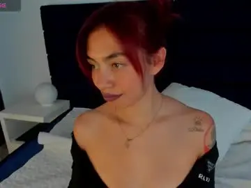 Melanie_roux_  live sex cam