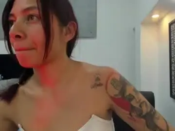 Melanie_roux_  live sex cam