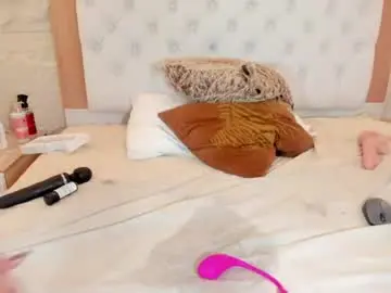 Ninamartins  live sex cam