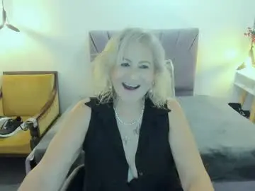 Scarlethoot_  live sex cam