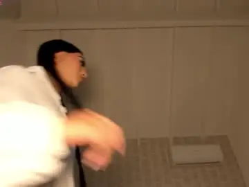 Arirobert_  live sex cam