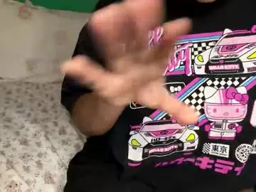 Creamiibunnii  live sex cam