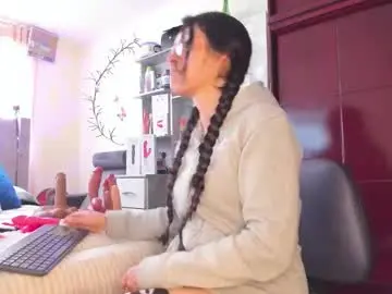 Eva_notty_  live sex cam