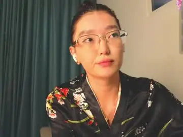 Hey_herbal  live sex cam