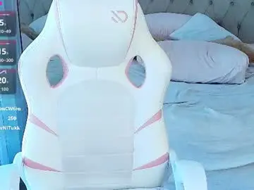 Kari_brooks  live sex cam