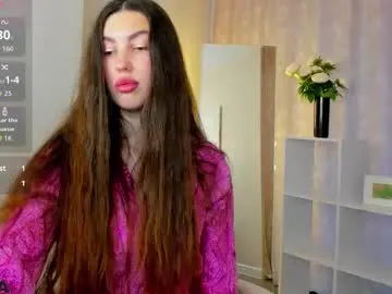 Lira_revery  live sex cam