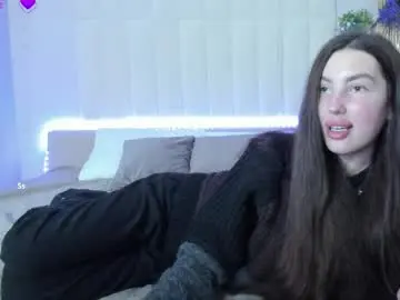 Lira_revery  live sex cam