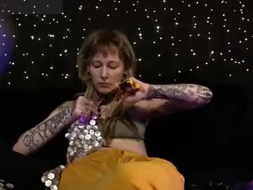 Littlespacemouse  live sex cam