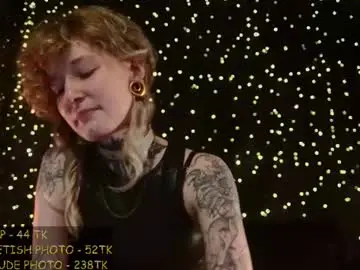 Littlespacemouse  live sex cam