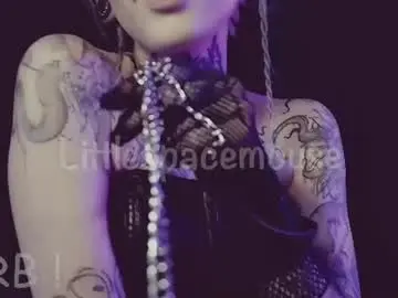 Littlespacemouse  live sex cam