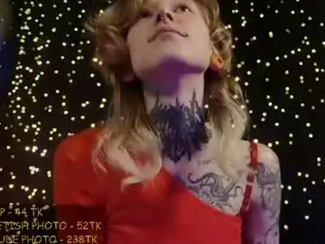 Littlespacemouse  live sex cam