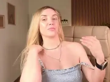 Mi1a_  live sex cam