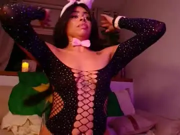 Paulinne_clark  live sex cam