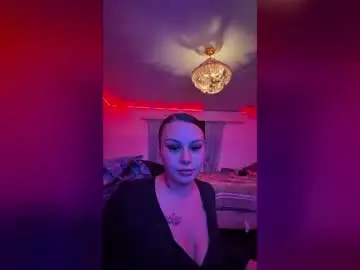 Twinkletoes5  live sex cam