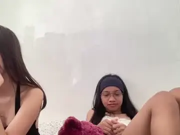 Urshamegirl4you  live sex cam