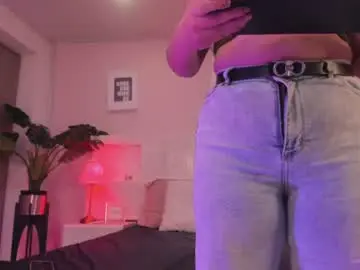 Vennuus  live sex cam