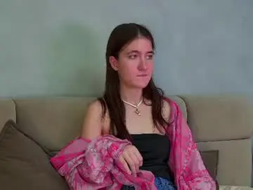 Aprilwulkings  live sex cam