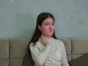 Aprilwulkings  live sex cam