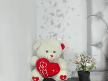 Asly_aurora  live sex cam