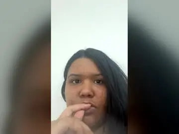Eumileniinha  live sex cam