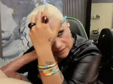Gianellacox  live sex cam